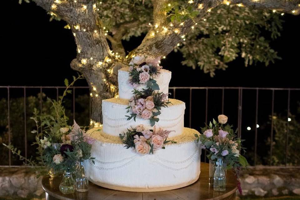 Wedding cake corner