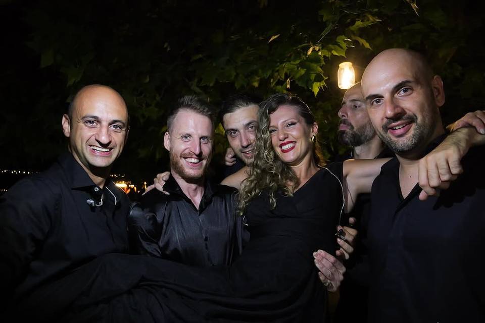 The Club Party Dance Live Band