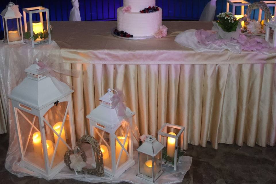Tavolo taglio torta