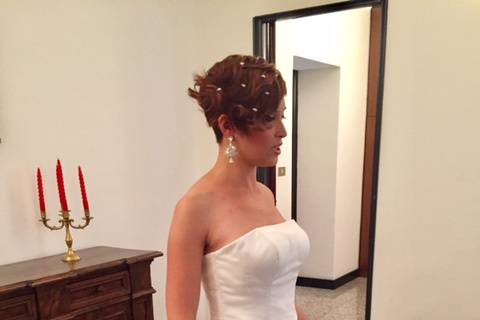 Sposa con lato rasato