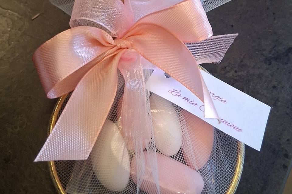 Confezione con cerchio