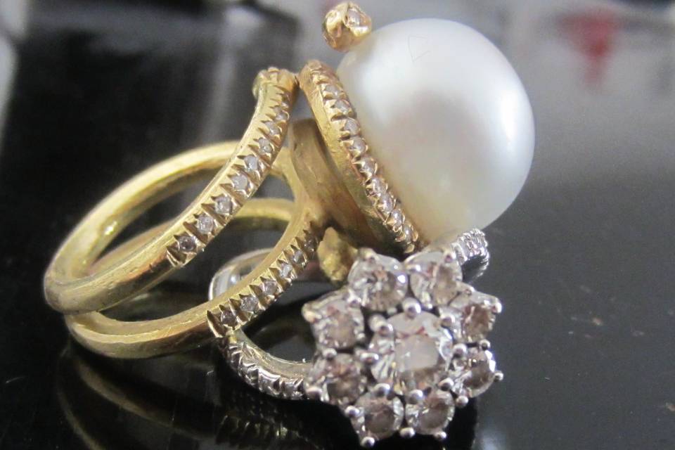 Paola C. anelli,oro e diamanti