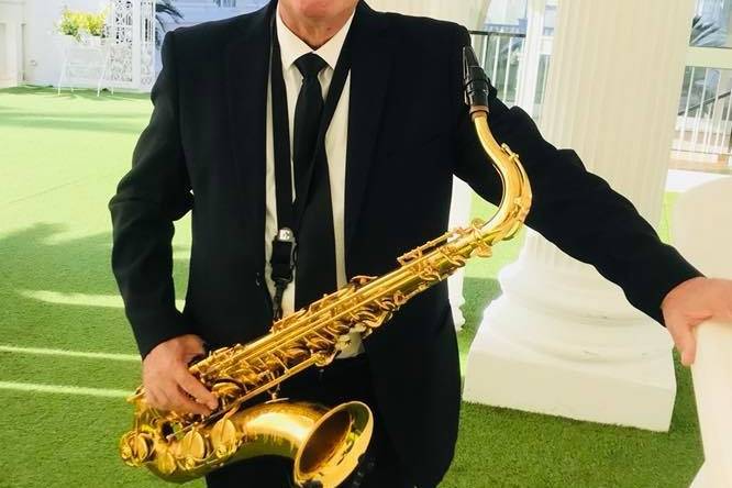 Mimmo perrone sax