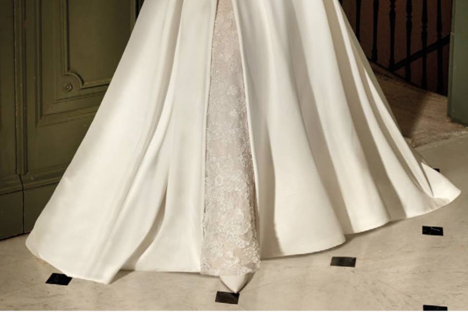 Nicole Milano by Pronovias