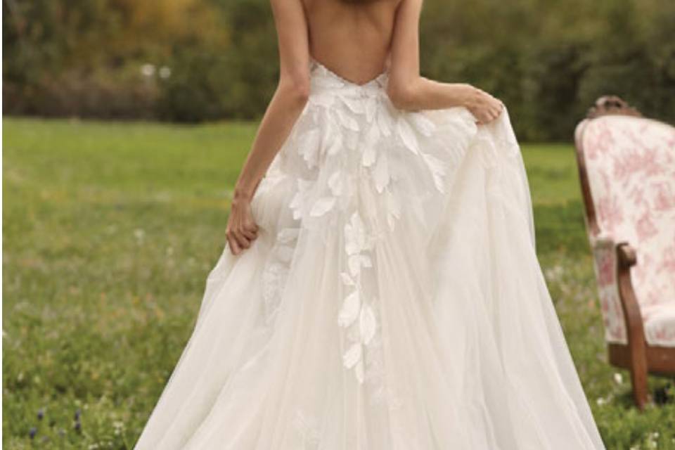 Nicole Milano by Pronovias