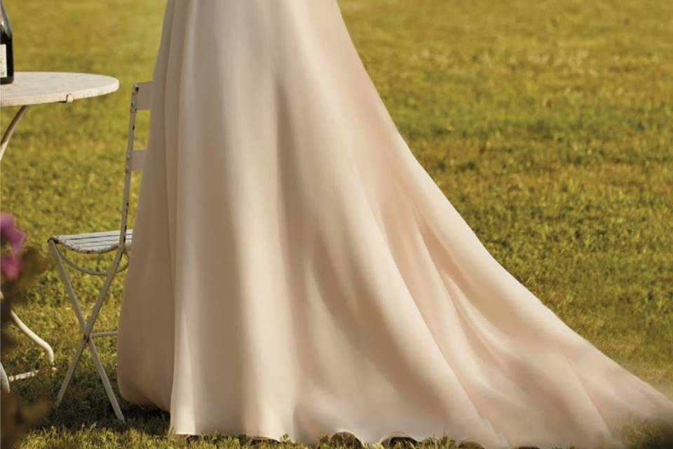 Nicole Milano by Pronovias