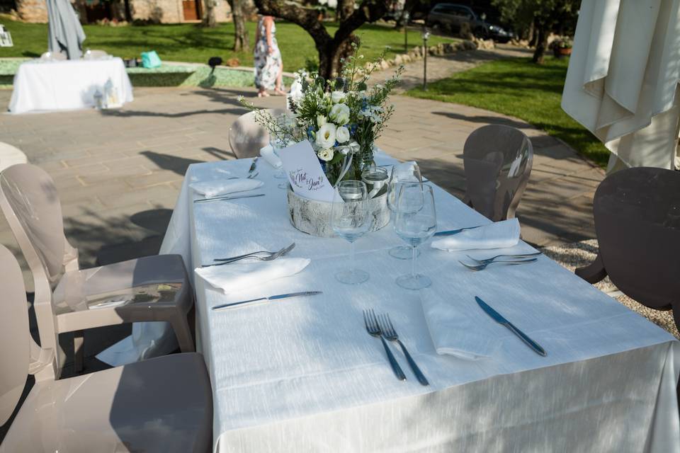 Matrimonio bordo piscina