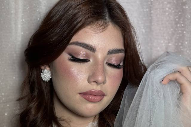 Make-up sposa dai toni freddi