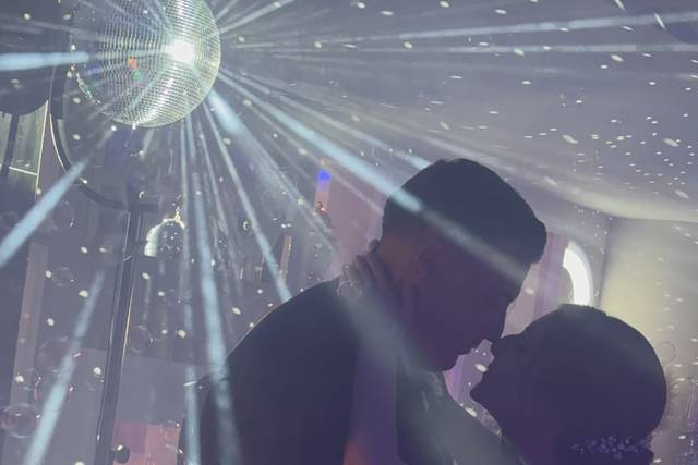 Ballo sposi effetti luce