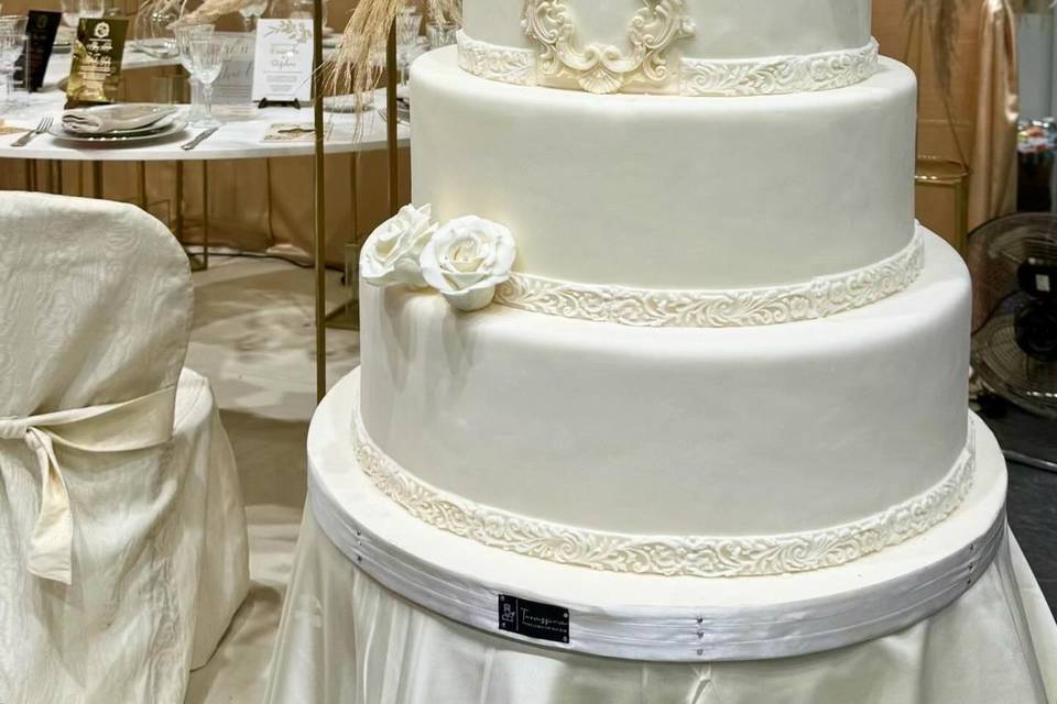 Specchio di Marmo wedding cake