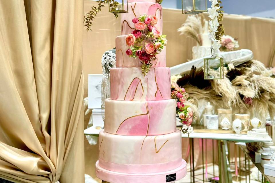 Bubble Pink Wedding cake