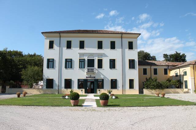 Villa Castagna