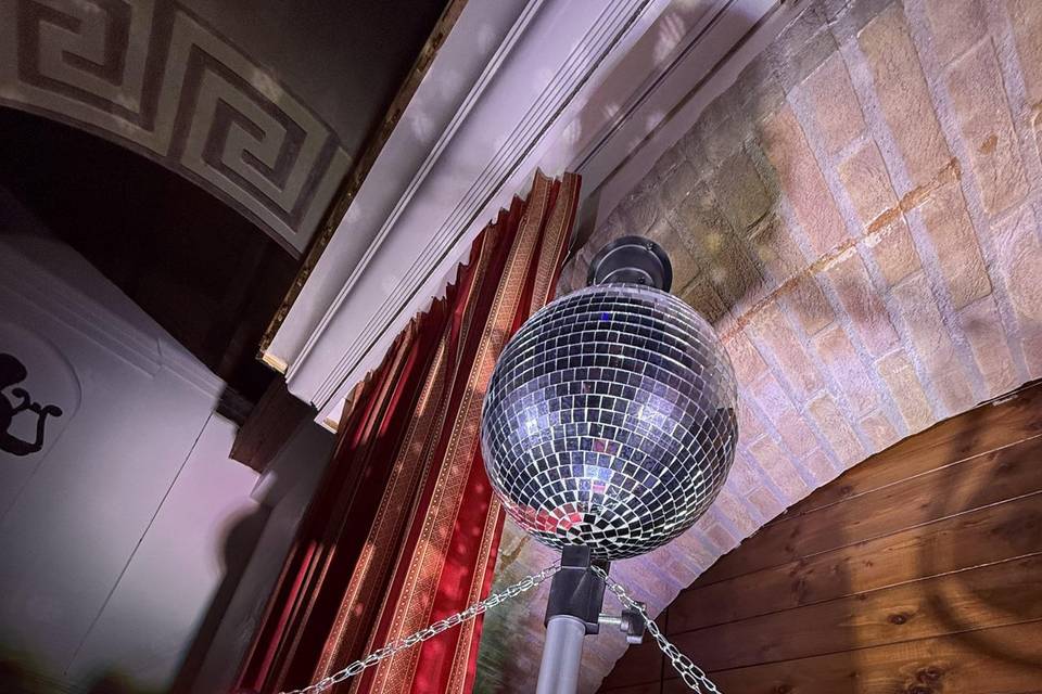 Mirror ball 2