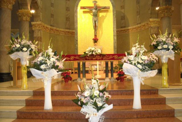 Addobbo floreale chiesa