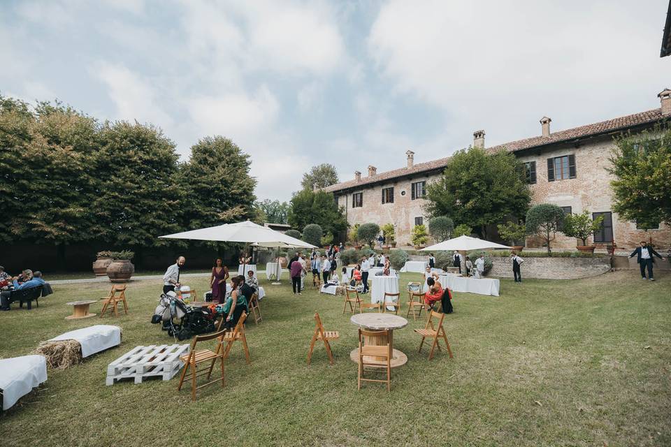 L'aperitivo in giardino