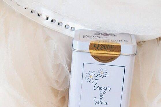 Lattine fronte personalizzato