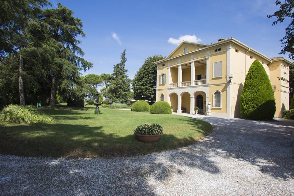 Villa Claterna