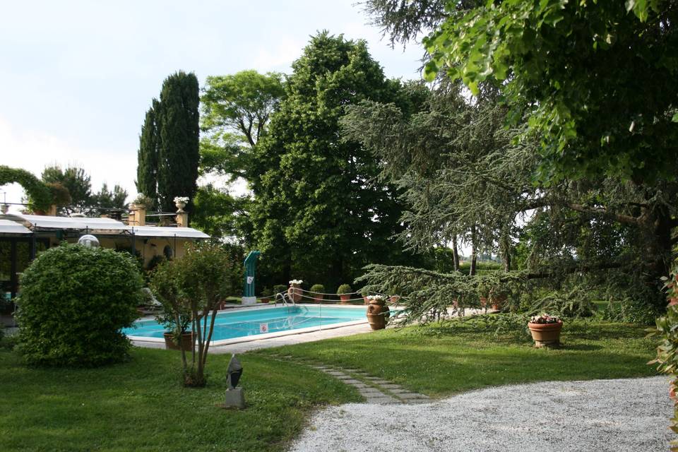 Piscina di giorno