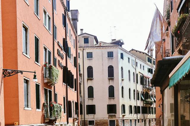 Venezia in rosso.