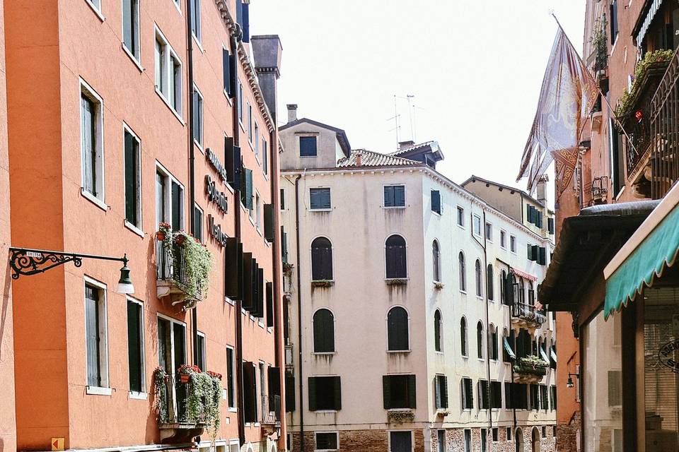 Venezia in rosso.