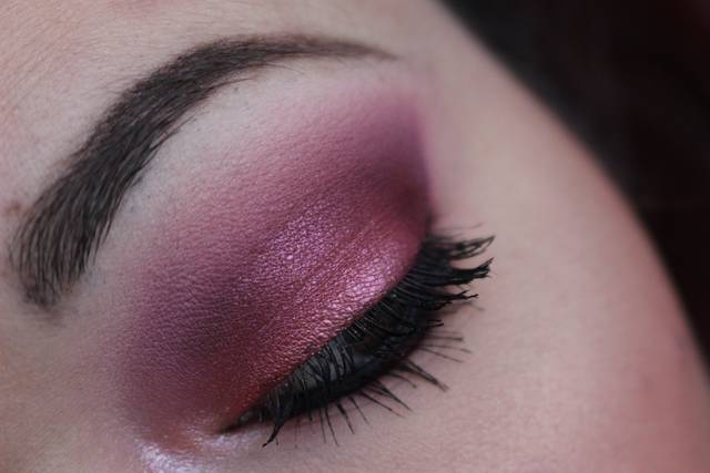Soft smokey eyes