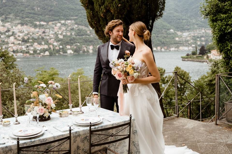 Lake Como couple