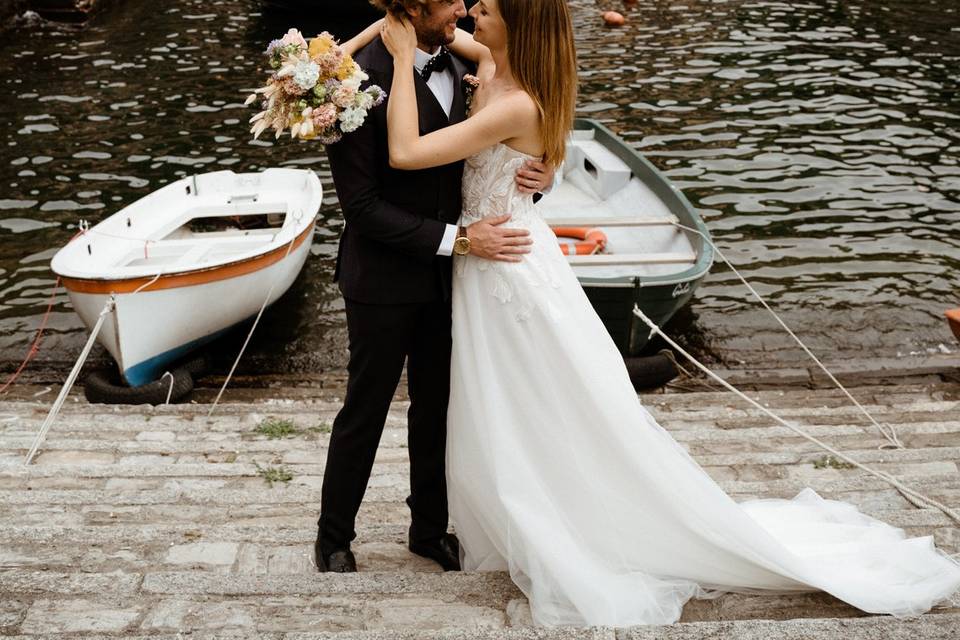 Lake Como couple