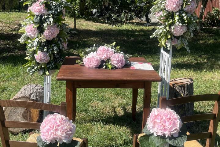 Rose e ortensie