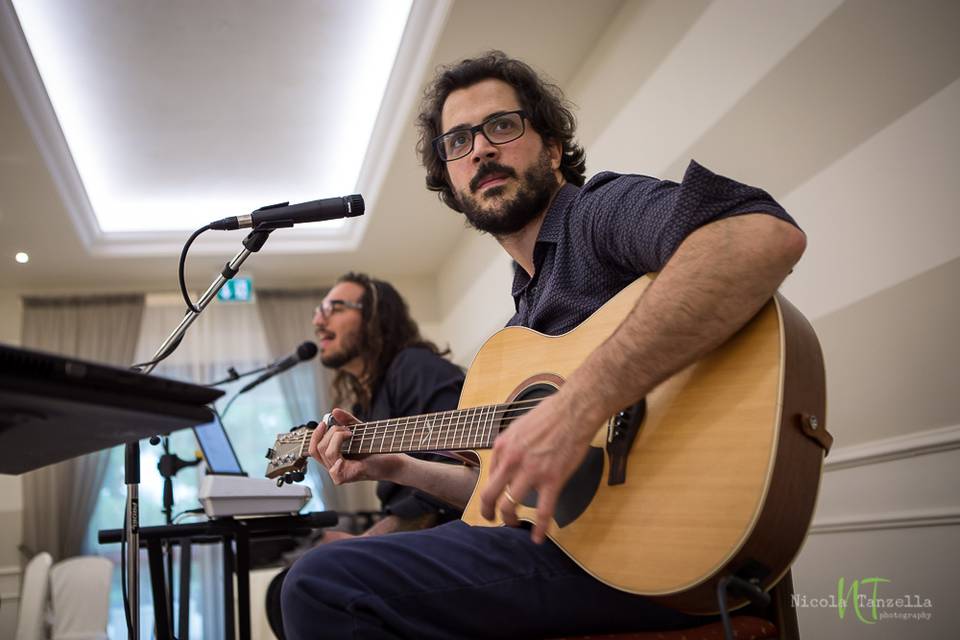 Fa'n'tom Acoustic Duo