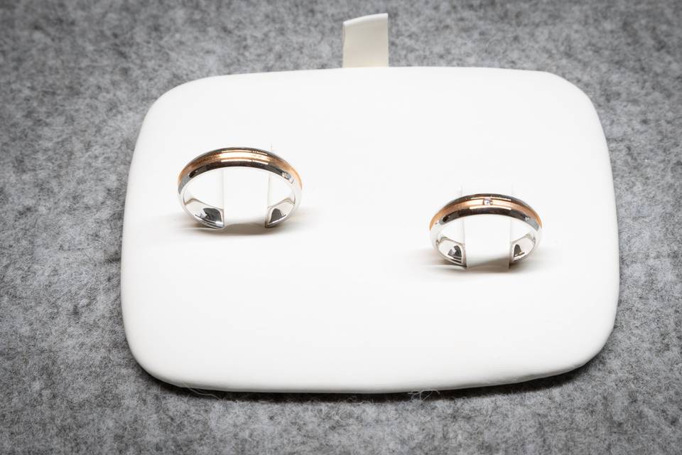 DETTAGLIO BICOLORE_ ORO BIANCO E ROSA_ ANELLI