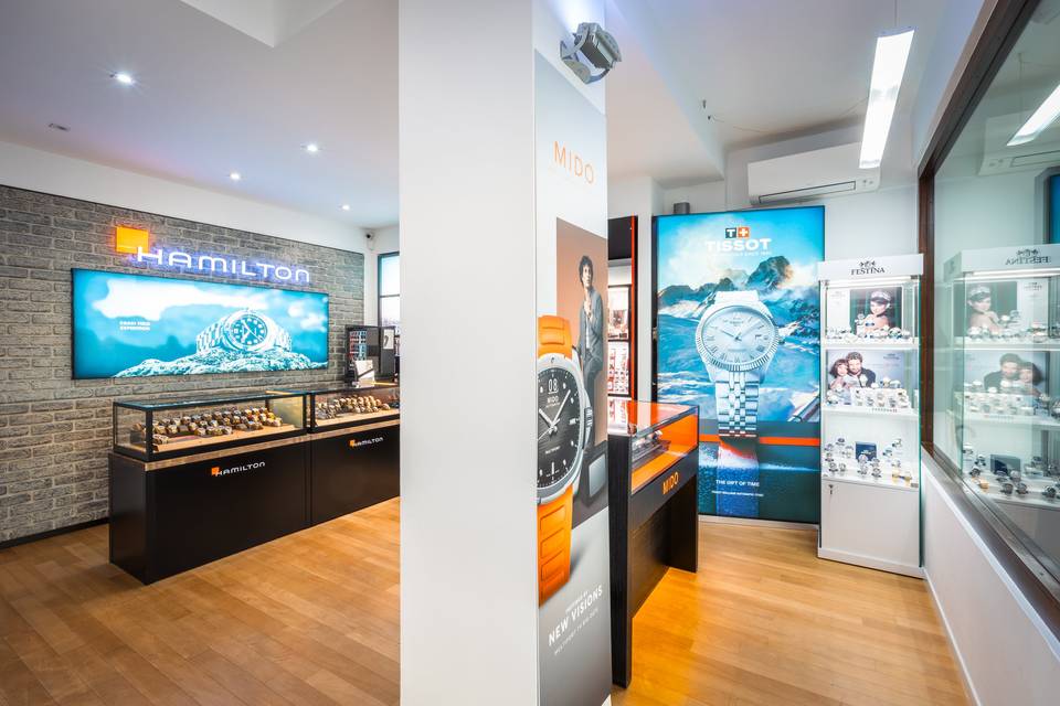 SEZIONE OROLOGI GIOIELLERIA NICOLIS