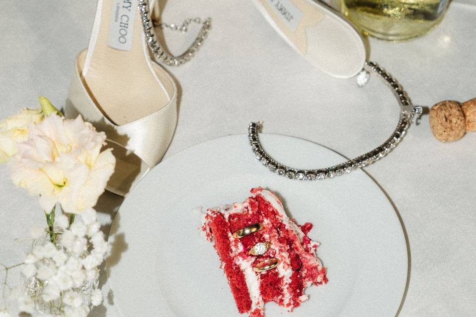 .........
