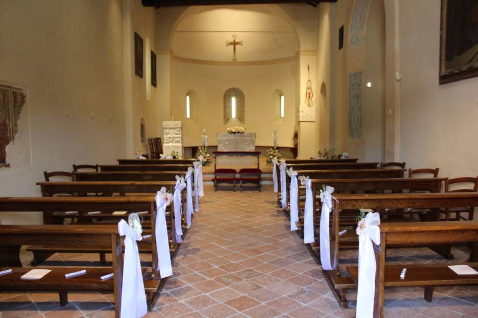 Banchi chiesa
