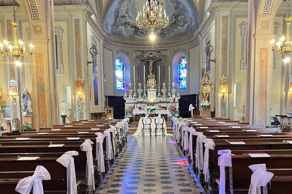 Banchi chiesa