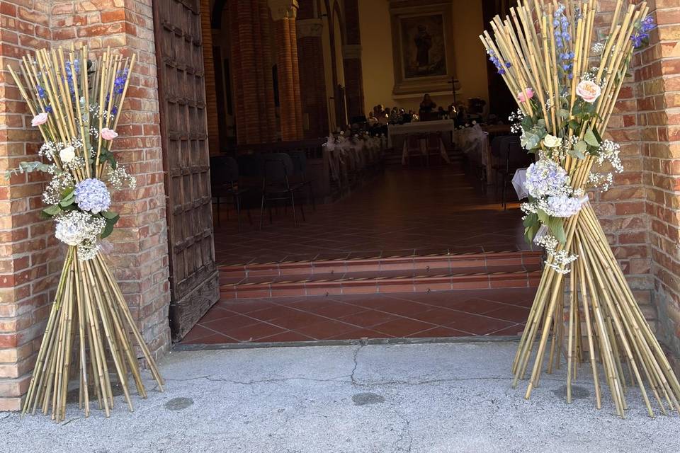 Ingresso chiesa fasci