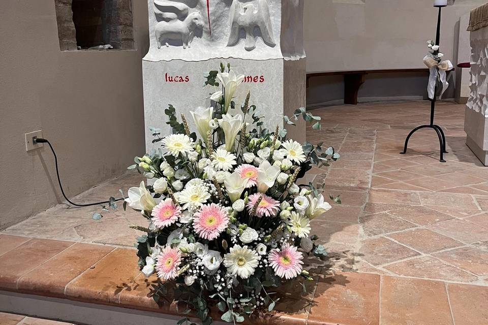 Composizione leggio chiesa