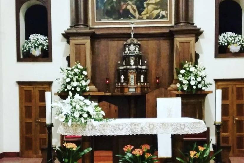 Allestimento altare