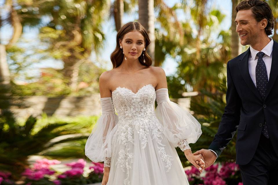 Adriana alier Luna Novias2023