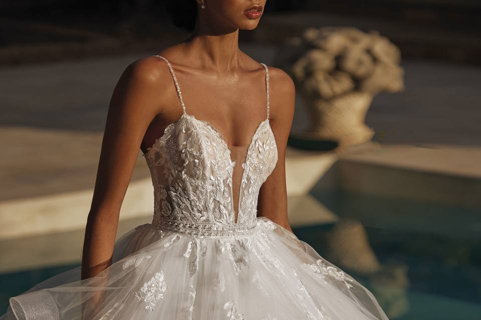 White one By Pronovias