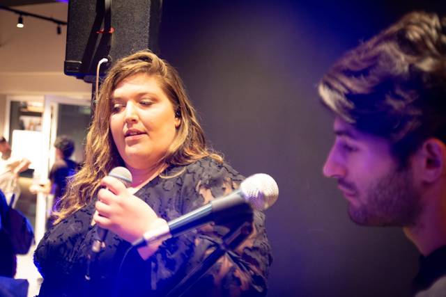Olga T nel duo Ode et ama
