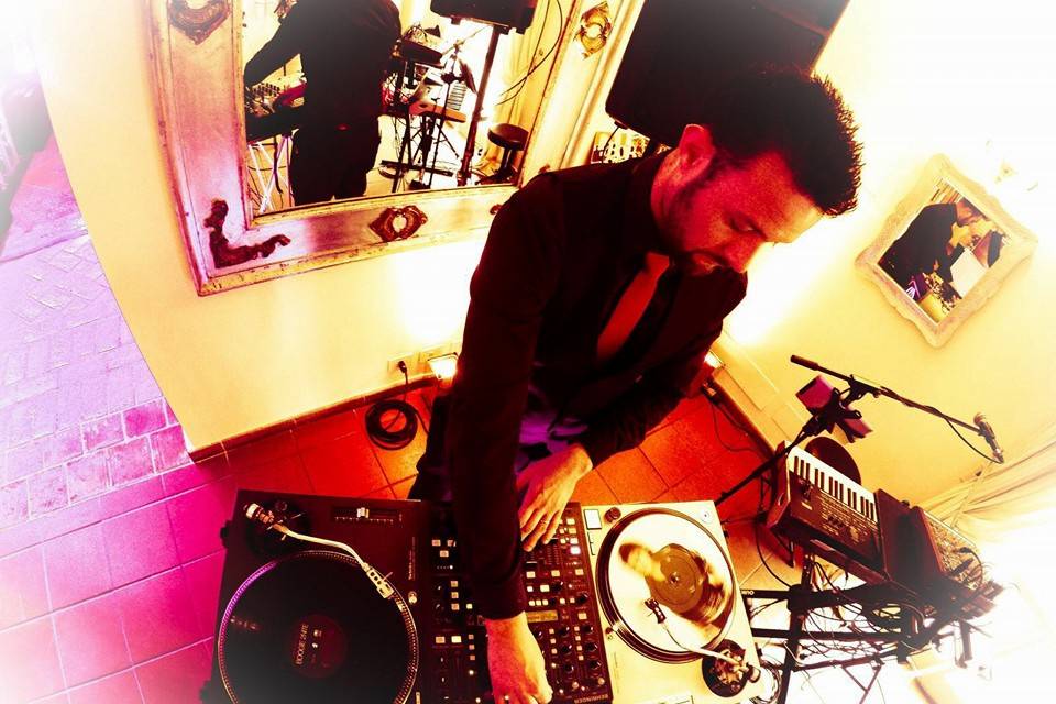 Mixando