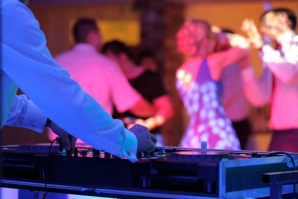 Estate Wedding Music & Dj Set