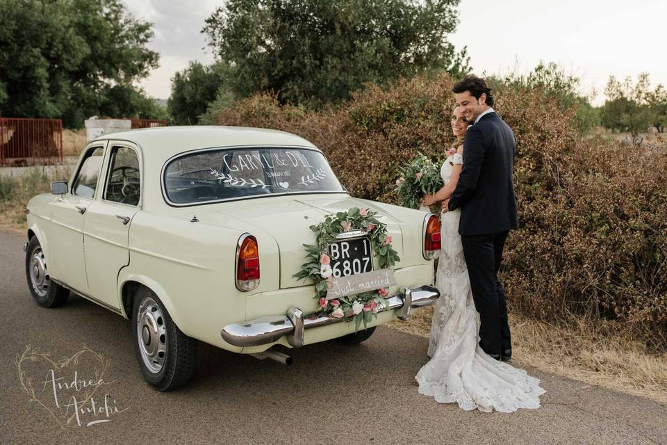 Auto d'epoca vintage wedding