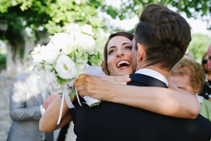 Bouquet wedding photographer