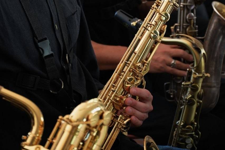 Saxes