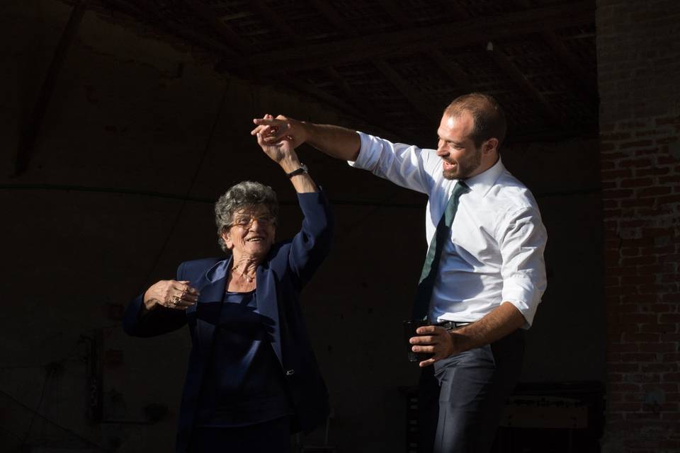 Baila abuela