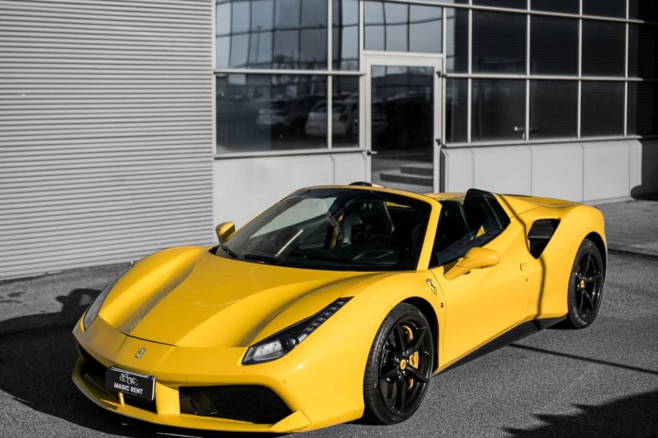 Ferrari 488 spider