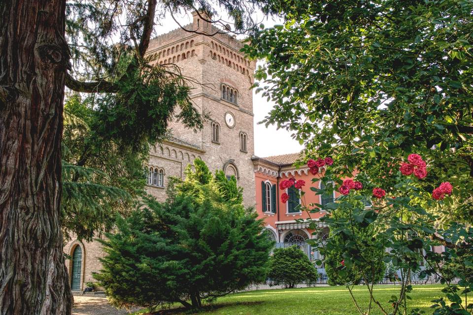 Scorcio della torre e parco