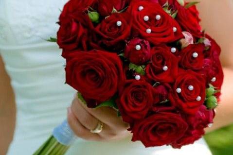 Rose rosse in bouquet