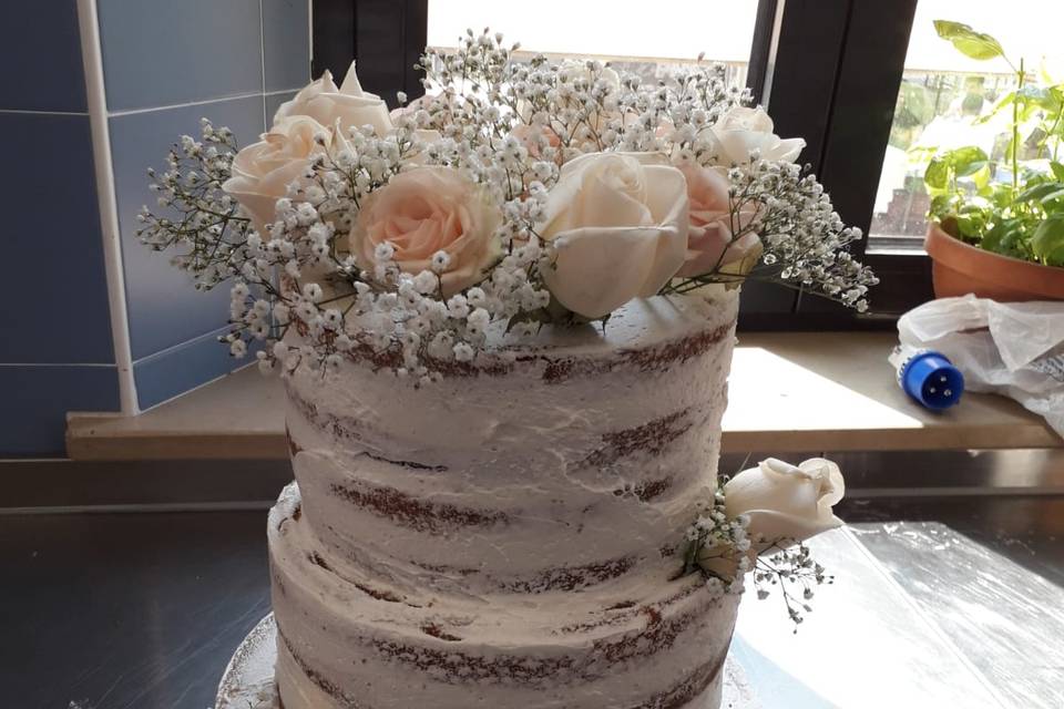 Naked cake